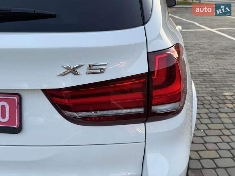 Внедорожник / Кроссовер BMW X5 2017 в Луцке