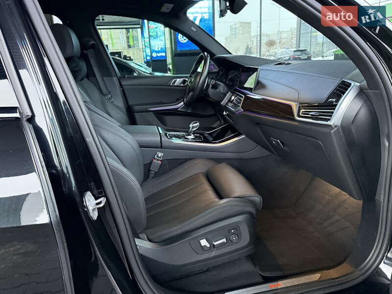 Внедорожник / Кроссовер BMW X5 2019 в Днепре