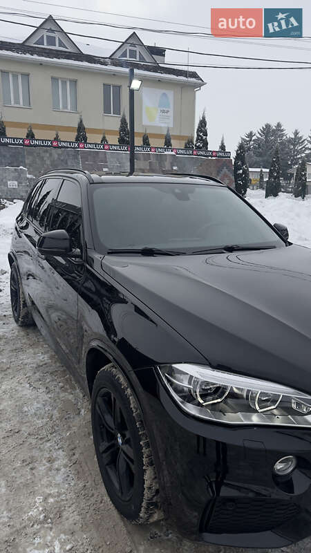 Внедорожник / Кроссовер BMW X5 2016 в Ровно
