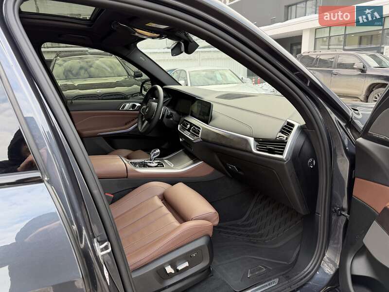 Внедорожник / Кроссовер BMW X5 2020 в Киеве