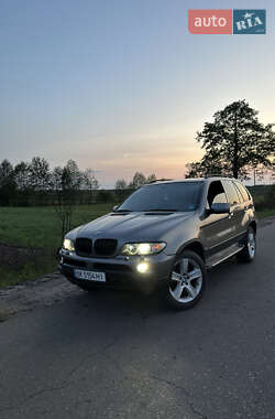 Внедорожник / Кроссовер BMW X5 2003 в Сарнах