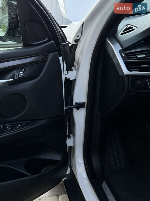 Внедорожник / Кроссовер BMW X5 2017 в Киеве