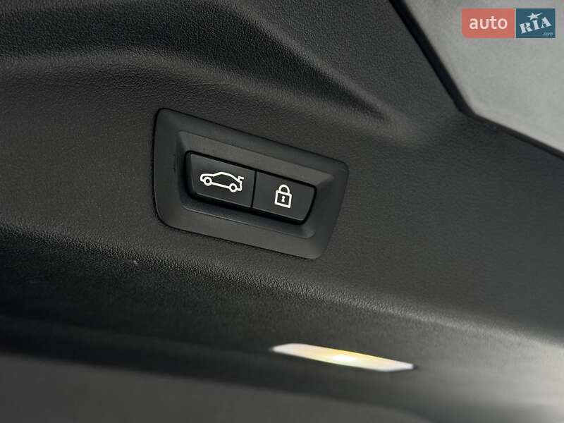 Внедорожник / Кроссовер BMW X5 2019 в Каменец-Подольском