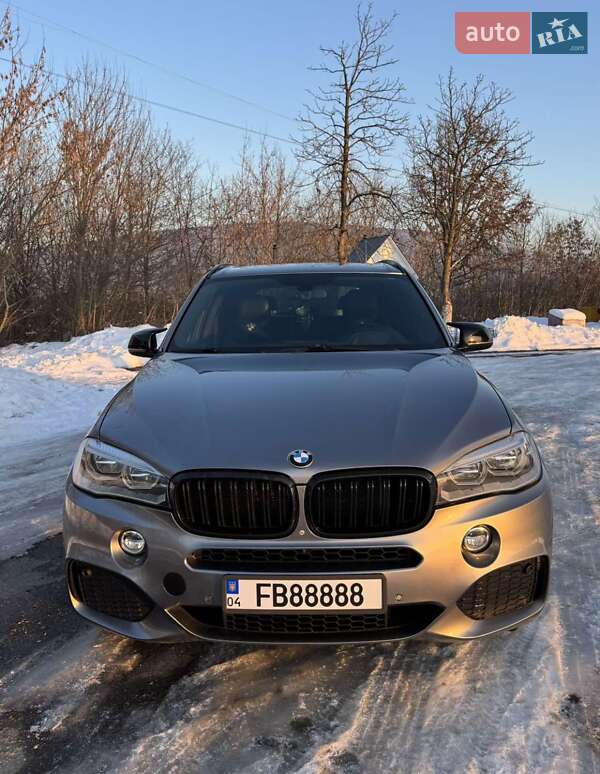 Внедорожник / Кроссовер BMW X5 2014 в Ужгороде