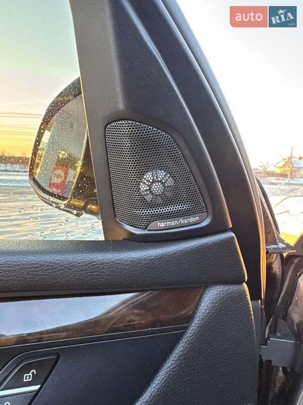 Внедорожник / Кроссовер BMW X5 2014 в Ужгороде