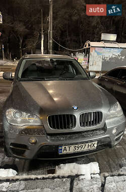 Внедорожник / Кроссовер BMW X5 2012 в Черновцах