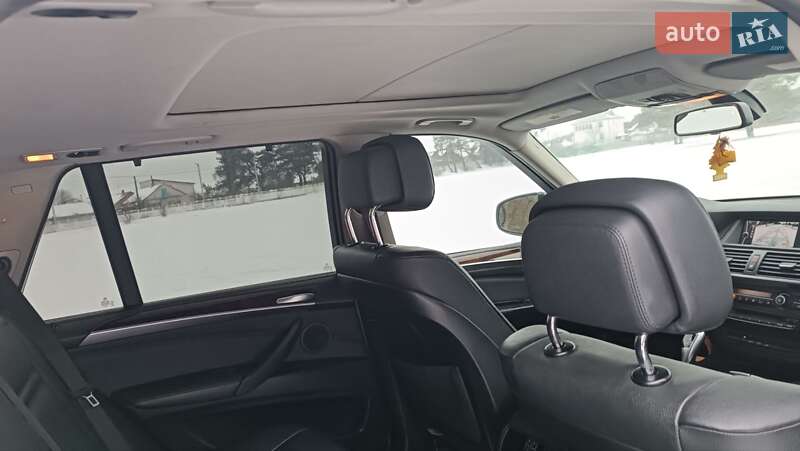 Позашляховик / Кросовер BMW X5 2011 в Сарнах фото 61 Позашляховик / Кросовер BMW X5 2011 в Сарнах