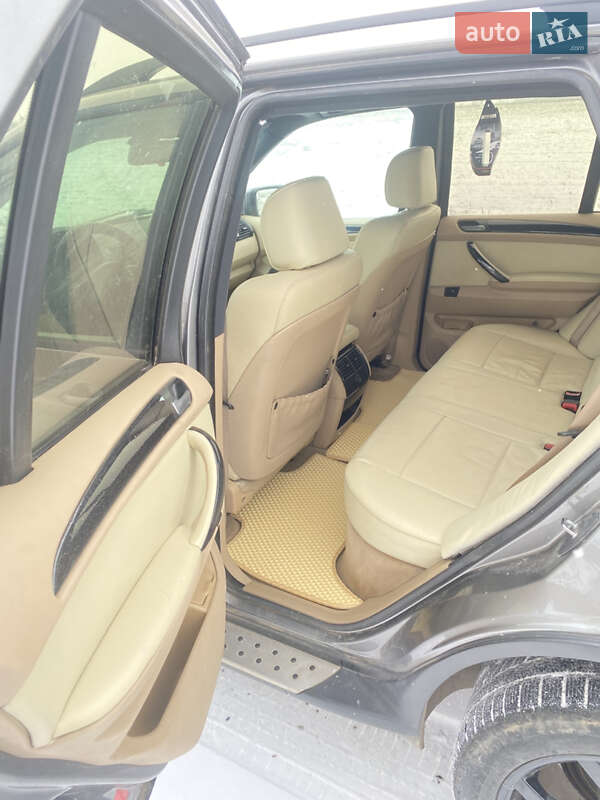Позашляховик / Кросовер BMW X5 2004 в Кривому Розі