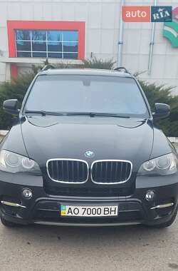 Внедорожник / Кроссовер BMW X5 2010 в Ужгороде