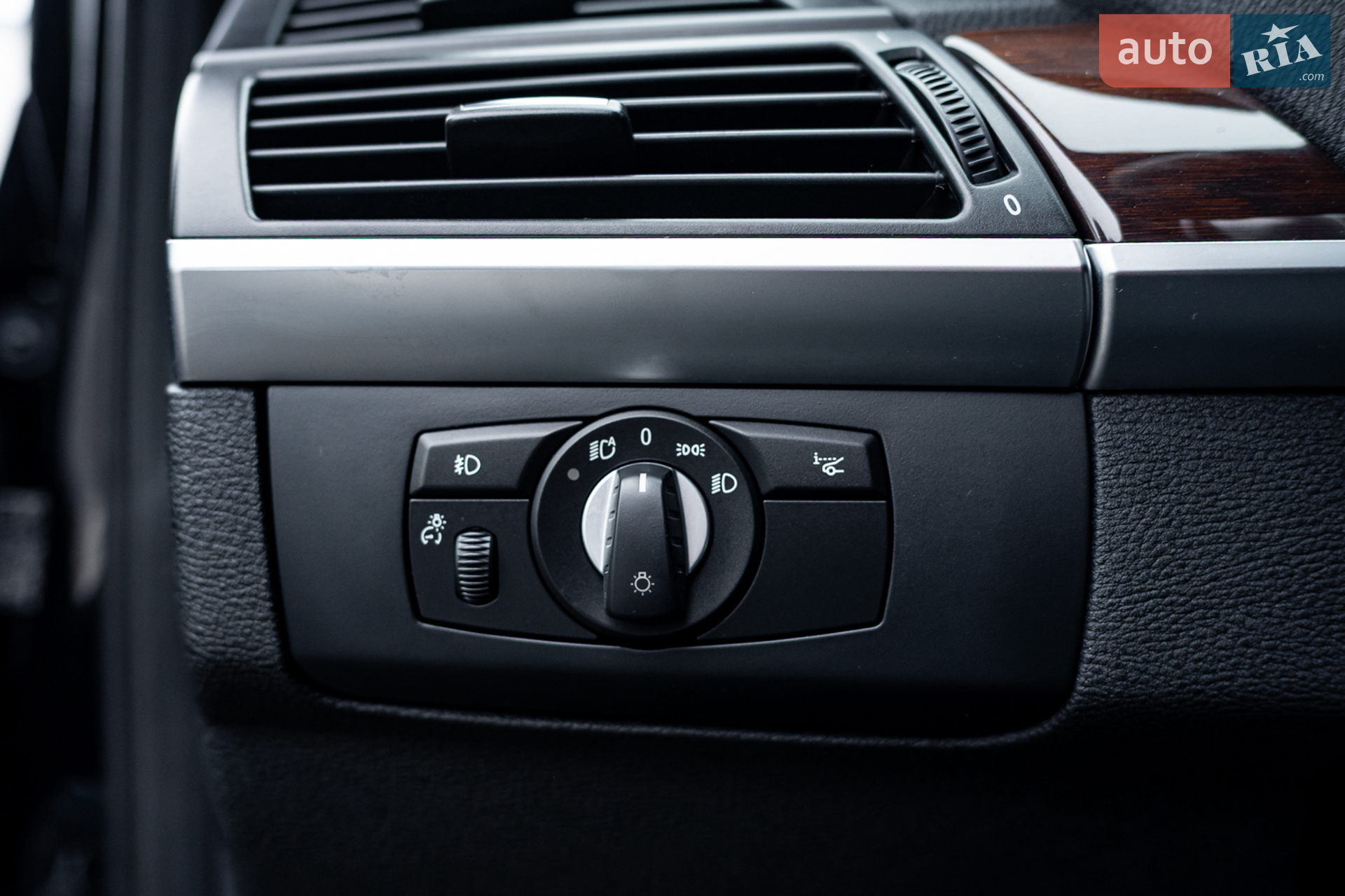 2012 BMW X5 - мініатюра 31
