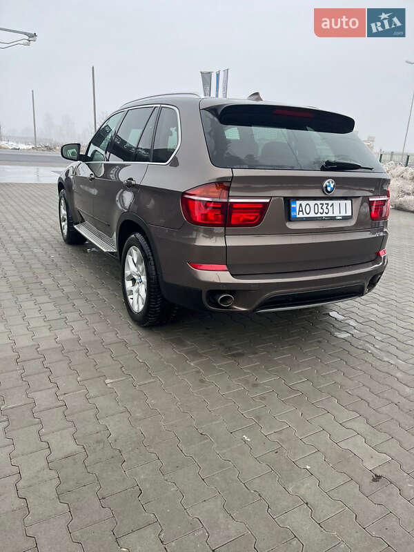 Внедорожник / Кроссовер BMW X5 2013 в Хусте фото 2 Внедорожник / Кроссовер BMW X5 2013 в Хусте