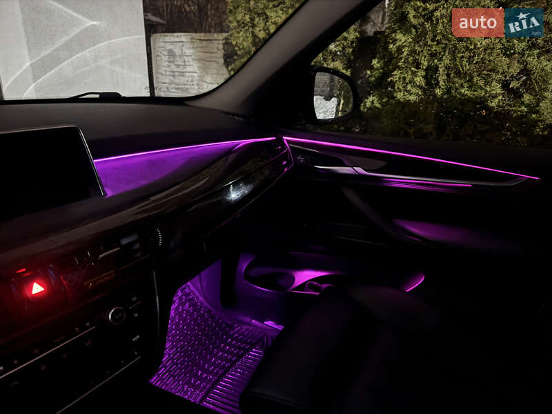 Внедорожник / Кроссовер BMW X5 2014 в Ровно