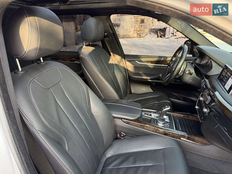 Внедорожник / Кроссовер BMW X5 2017 в Киеве