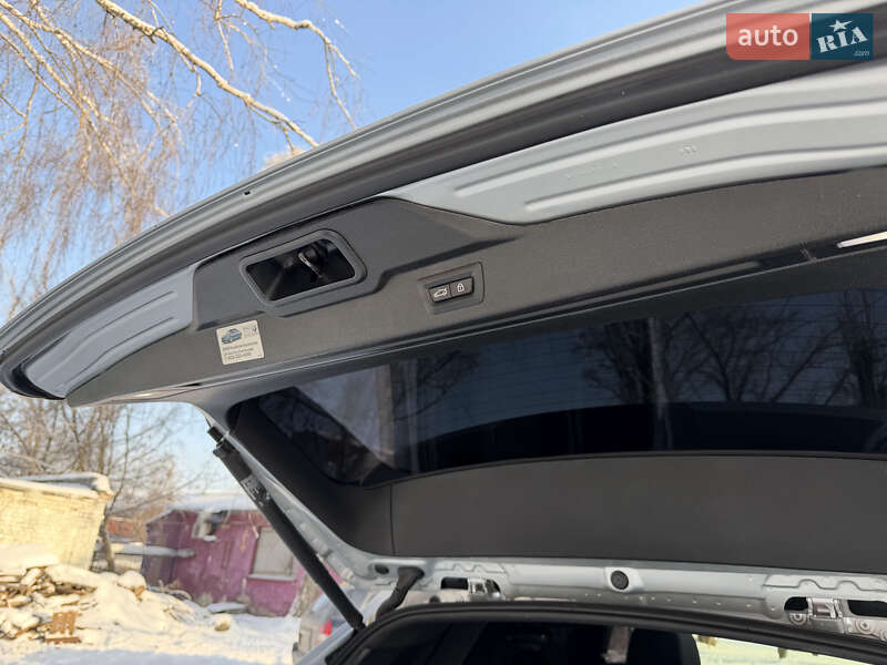 Внедорожник / Кроссовер BMW X5 2017 в Киеве