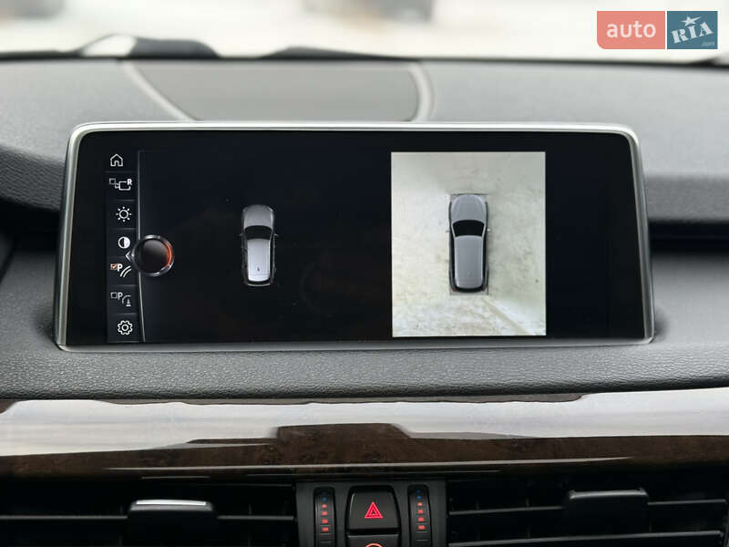 Внедорожник / Кроссовер BMW X5 2016 в Киеве