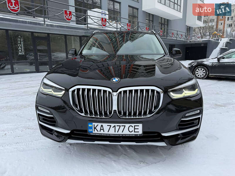 Внедорожник / Кроссовер BMW X5 2019 в Киеве