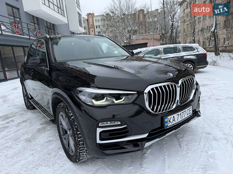 Внедорожник / Кроссовер BMW X5 2019 в Киеве