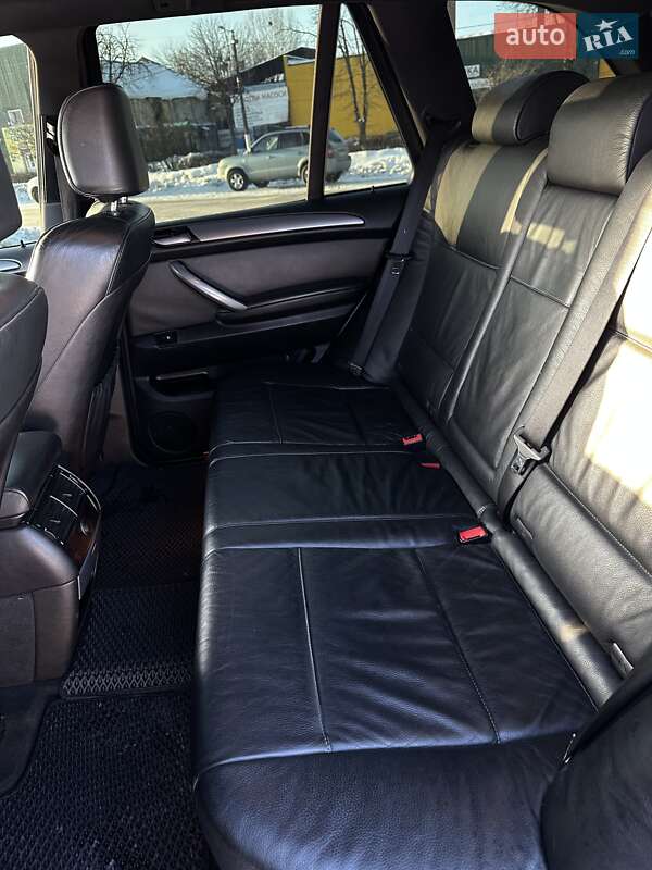 Внедорожник / Кроссовер BMW X5 2005 в Житомире
