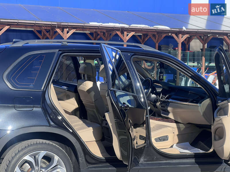Внедорожник / Кроссовер BMW X5 2008 в Староконстантинове