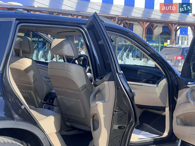 Внедорожник / Кроссовер BMW X5 2008 в Староконстантинове