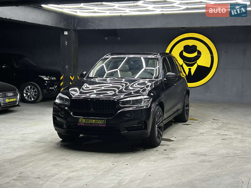 Внедорожник / Кроссовер BMW X5 2014 в Черновцах