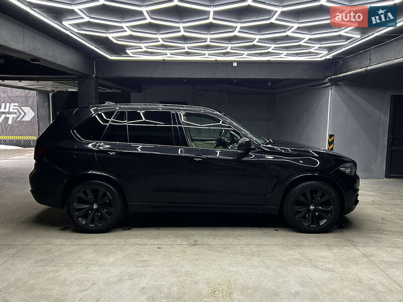 Внедорожник / Кроссовер BMW X5 2014 в Черновцах
