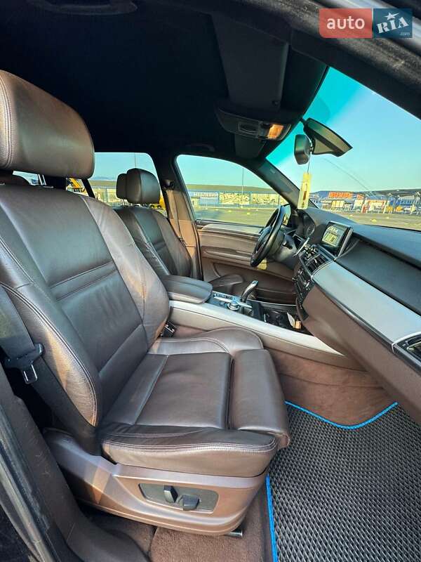 Внедорожник / Кроссовер BMW X5 2009 в Одессе