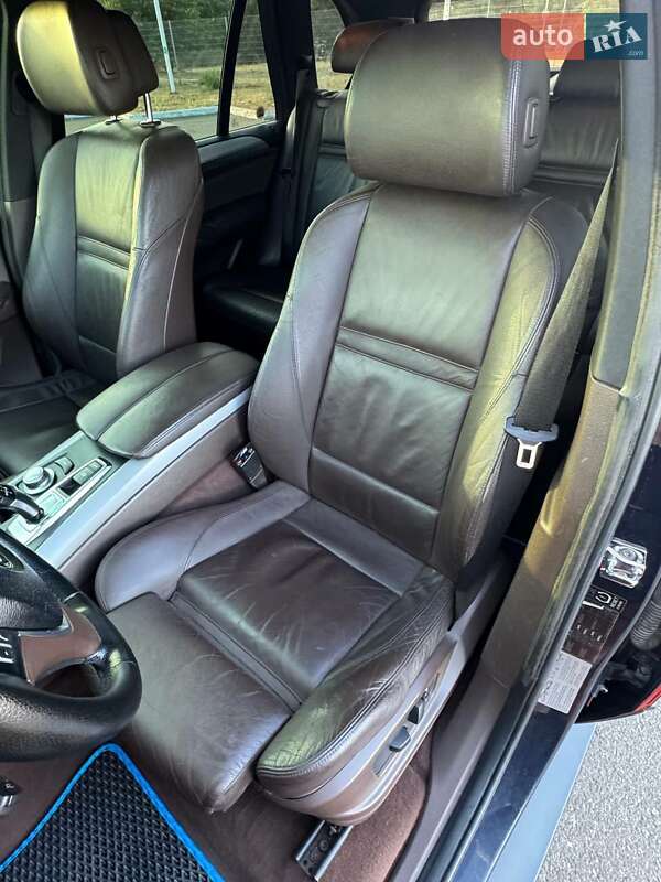 Внедорожник / Кроссовер BMW X5 2009 в Одессе
