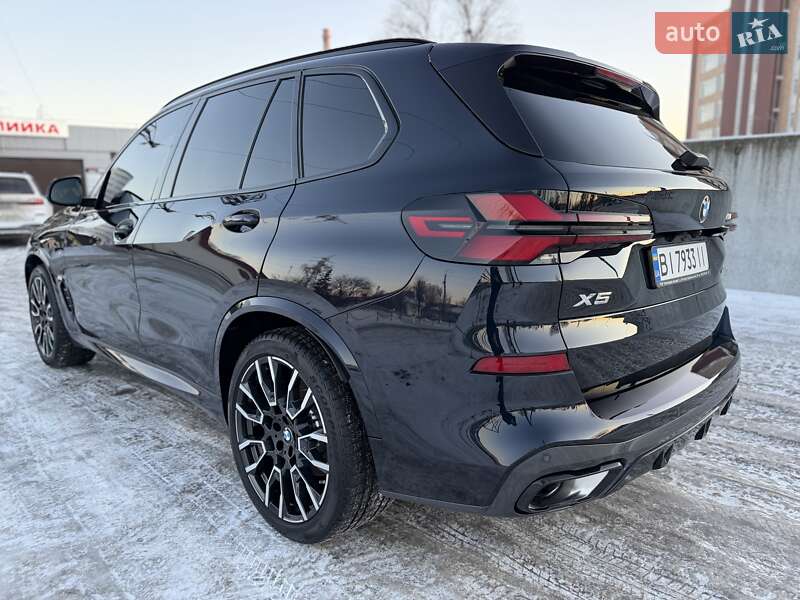 Внедорожник / Кроссовер BMW X5 2024 в Киеве
