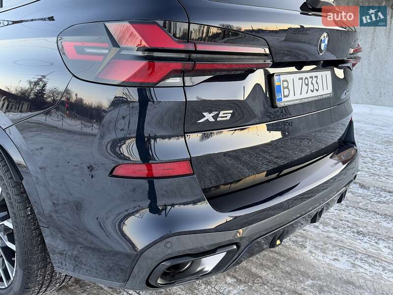 Внедорожник / Кроссовер BMW X5 2024 в Киеве