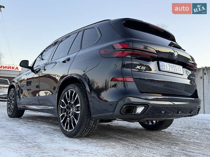 Внедорожник / Кроссовер BMW X5 2024 в Киеве