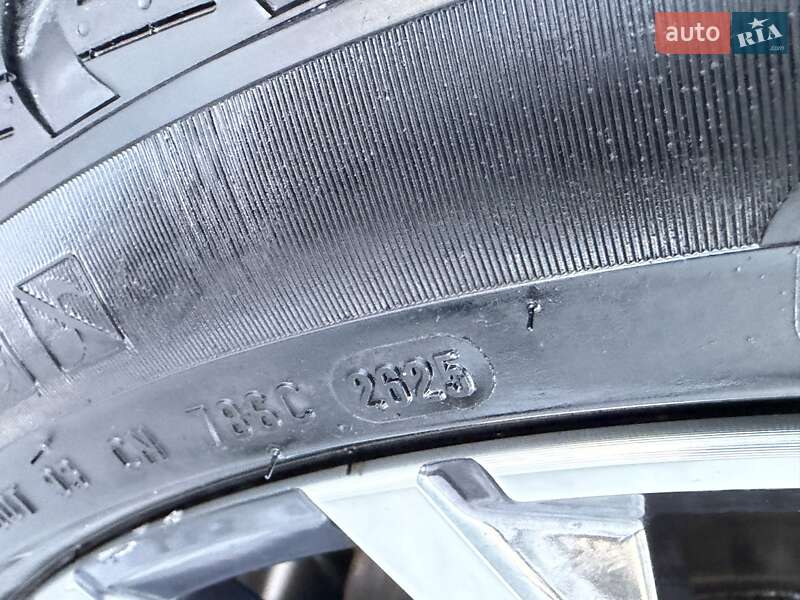 Внедорожник / Кроссовер BMW X5 2024 в Киеве