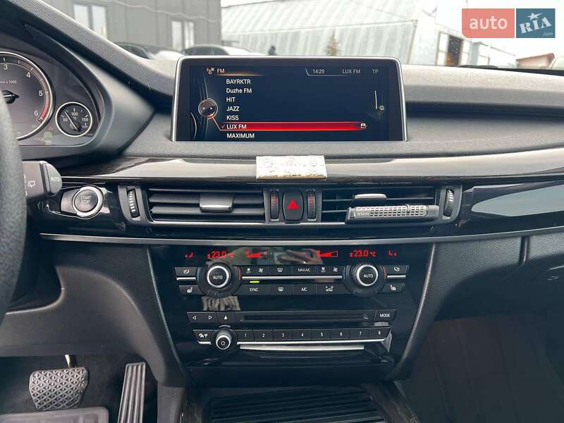 Позашляховик / Кросовер BMW X5 2013 в Львові