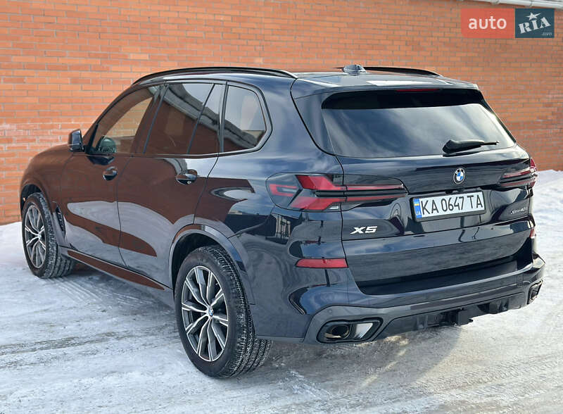Внедорожник / Кроссовер BMW X5 2024 в Киеве