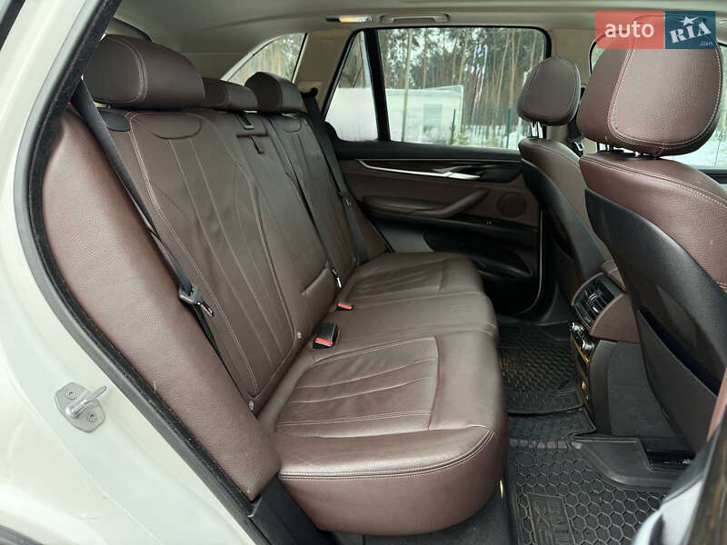 Позашляховик / Кросовер BMW X5 2015 в Києві фото 39 Позашляховик / Кросовер BMW X5 2015 в Києві
