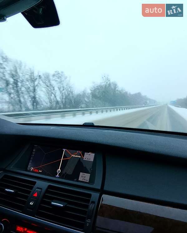 Внедорожник / Кроссовер BMW X5 2011 в Измаиле