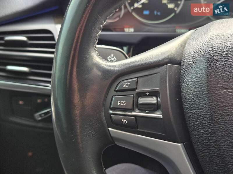 Внедорожник / Кроссовер BMW X5 2017 в Киеве