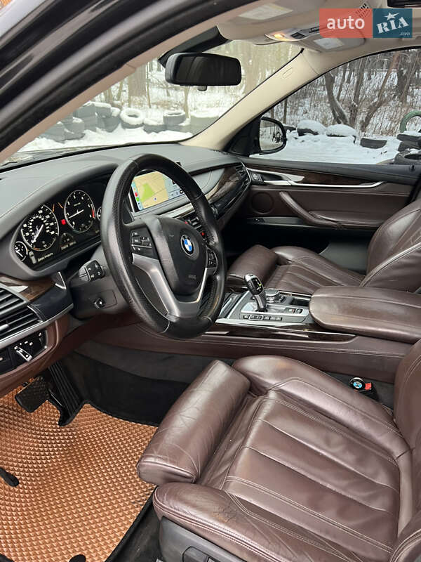 Позашляховик / Кросовер BMW X5 2015 в Києві