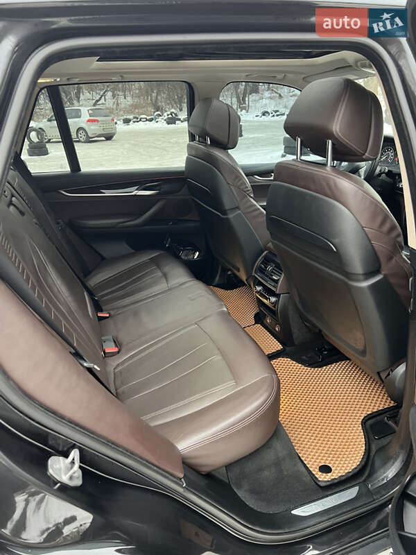 Позашляховик / Кросовер BMW X5 2015 в Києві