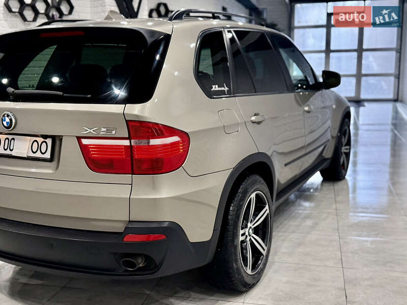 Внедорожник / Кроссовер BMW X5 2011 в Одессе