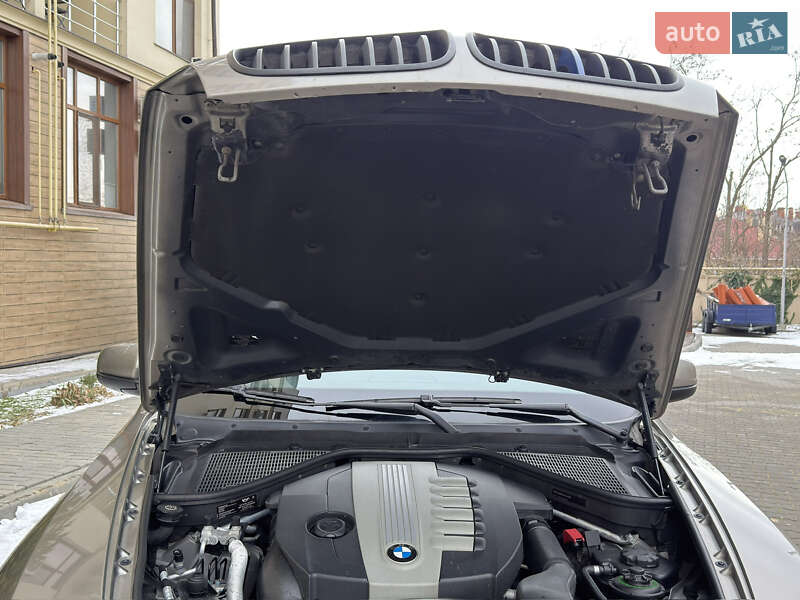 Внедорожник / Кроссовер BMW X5 2011 в Одессе