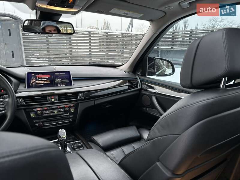 Внедорожник / Кроссовер BMW X5 2014 в Киеве