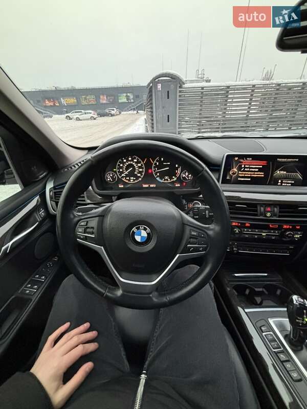Внедорожник / Кроссовер BMW X5 2014 в Киеве