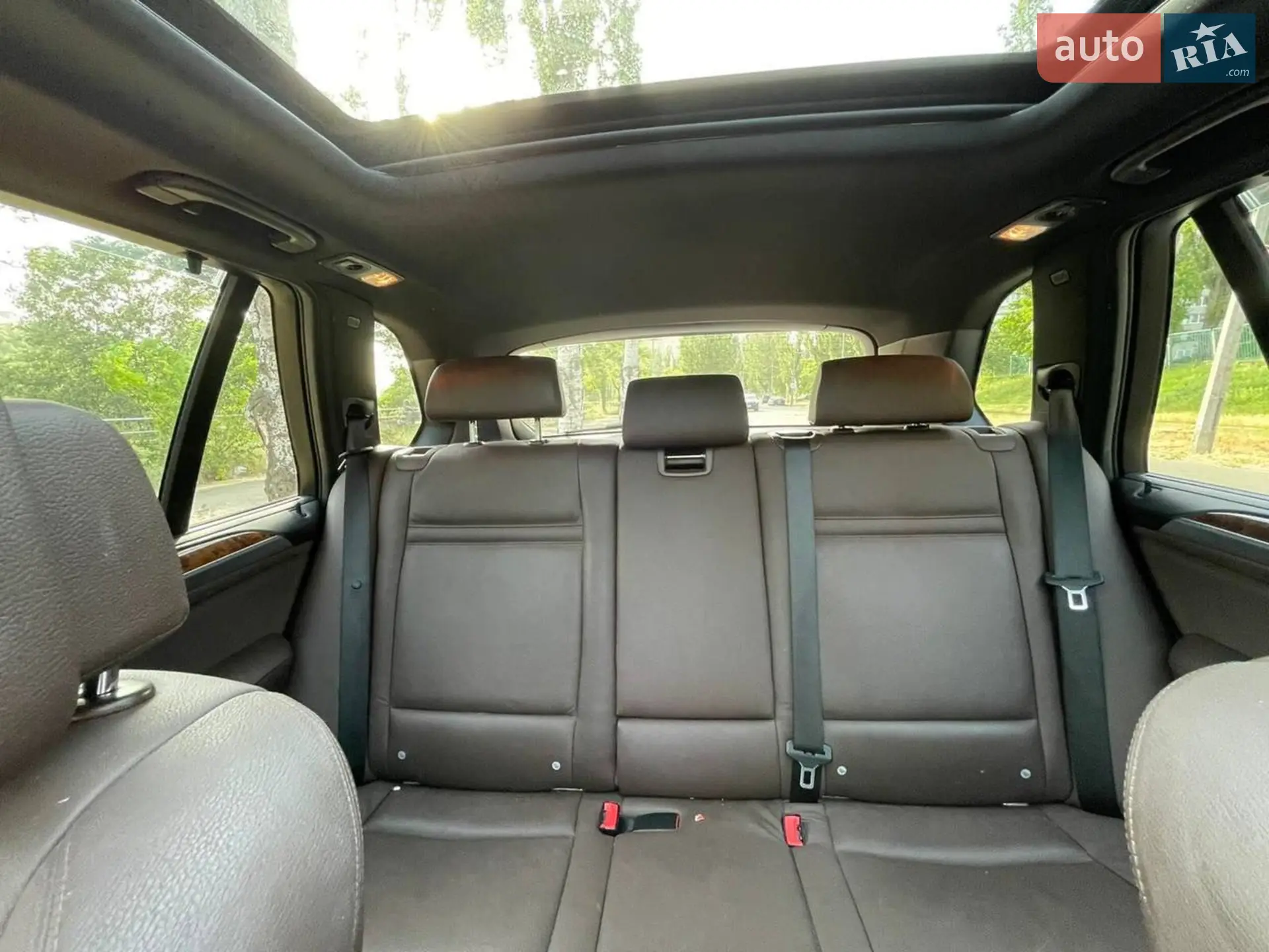 2010 BMW X5 - мініатюра 10