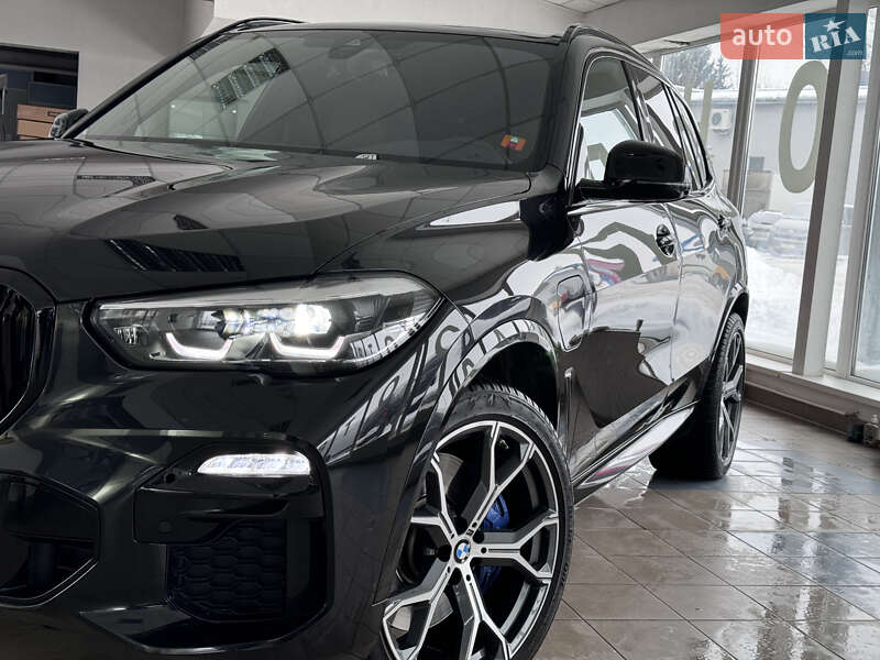 Позашляховик / Кросовер BMW X5 2020 в Рівному