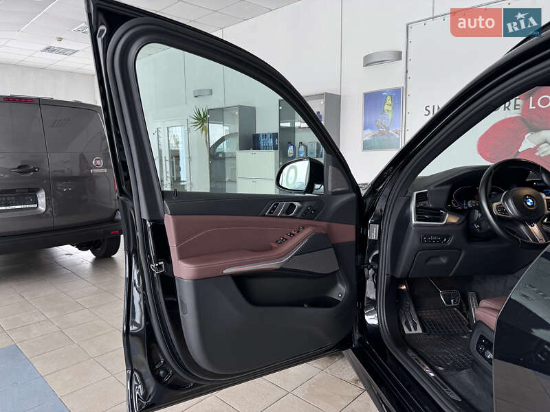 Позашляховик / Кросовер BMW X5 2020 в Рівному