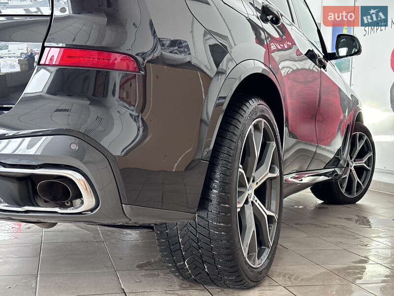 Позашляховик / Кросовер BMW X5 2020 в Рівному