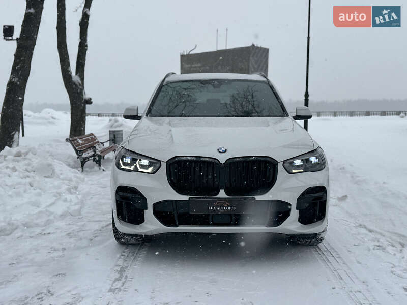 Внедорожник / Кроссовер BMW X5 2022 в Киеве