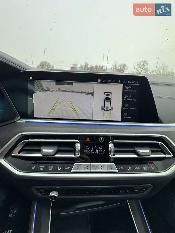 Внедорожник / Кроссовер BMW X5 2022 в Киеве