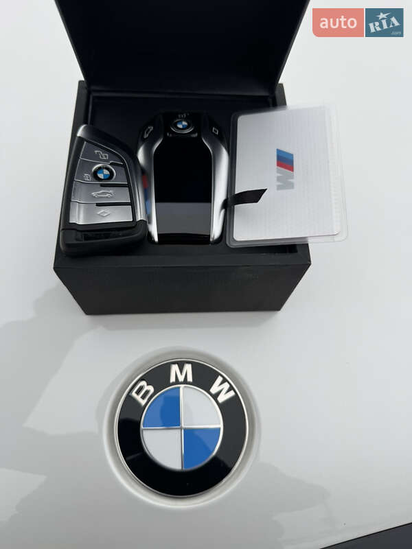 Внедорожник / Кроссовер BMW X5 2022 в Киеве